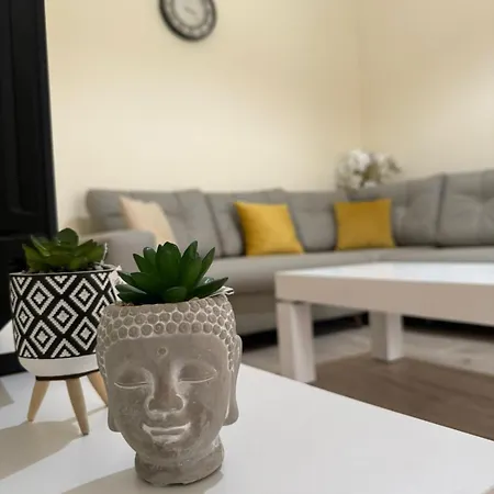 With Balcony 아파트 *