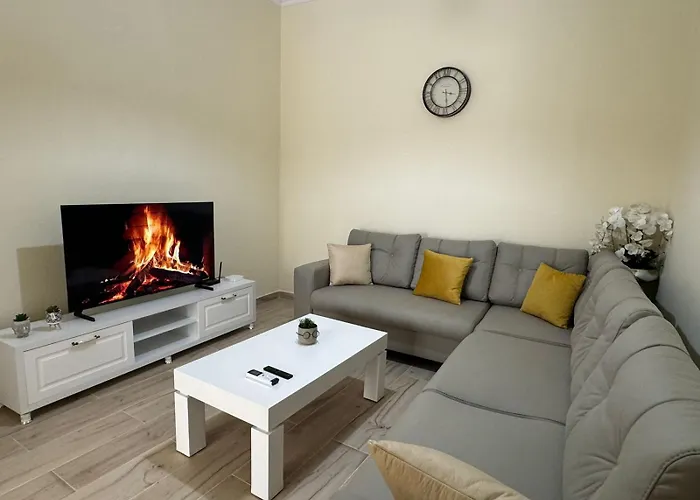 Apartamento With Balcony Tirana